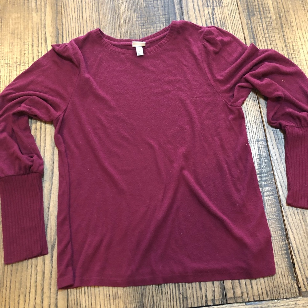 Maroon sweater with long cuffs